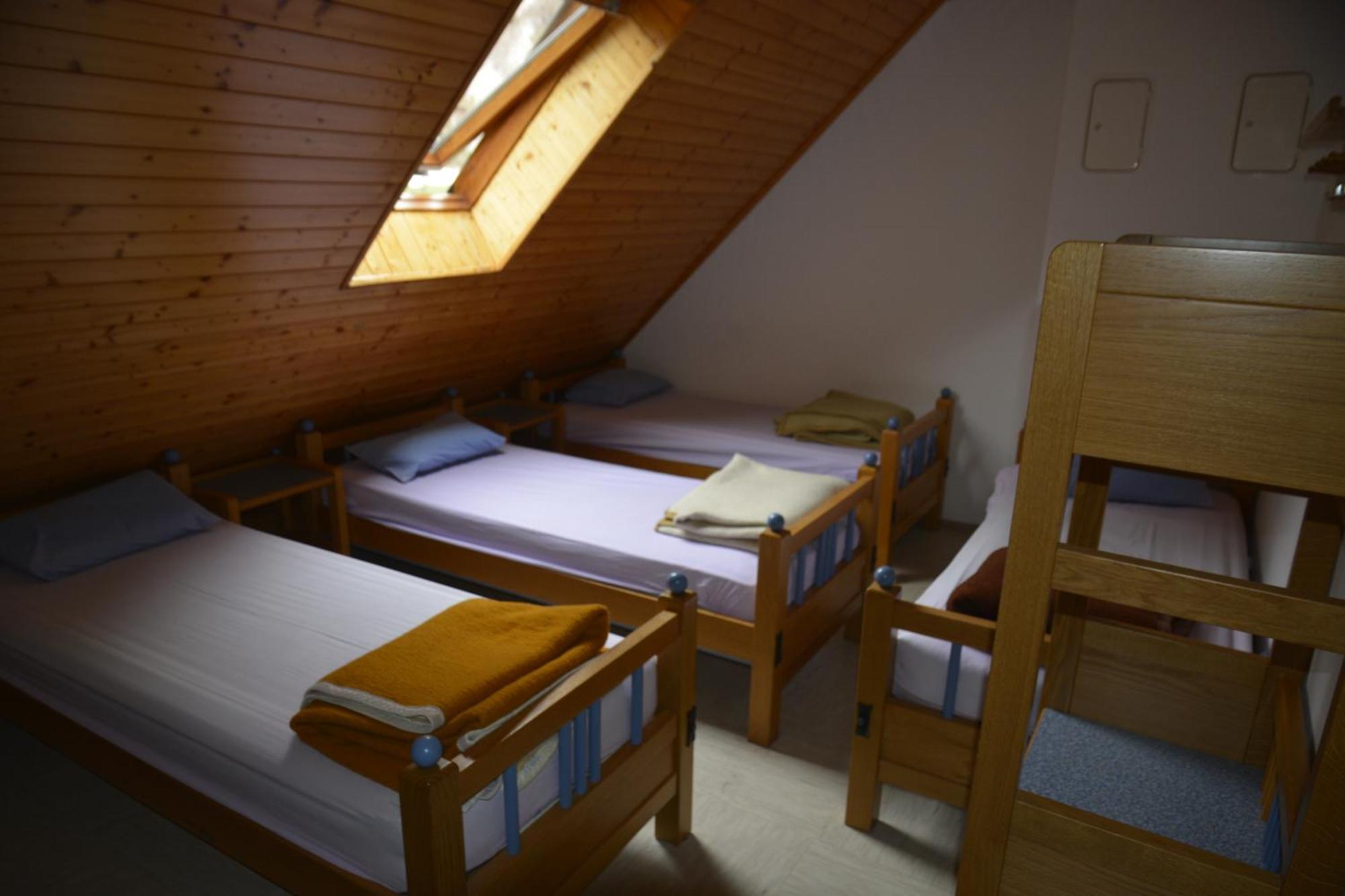 Hostel Pus Bavsica Log pod Mangartom Exterior foto